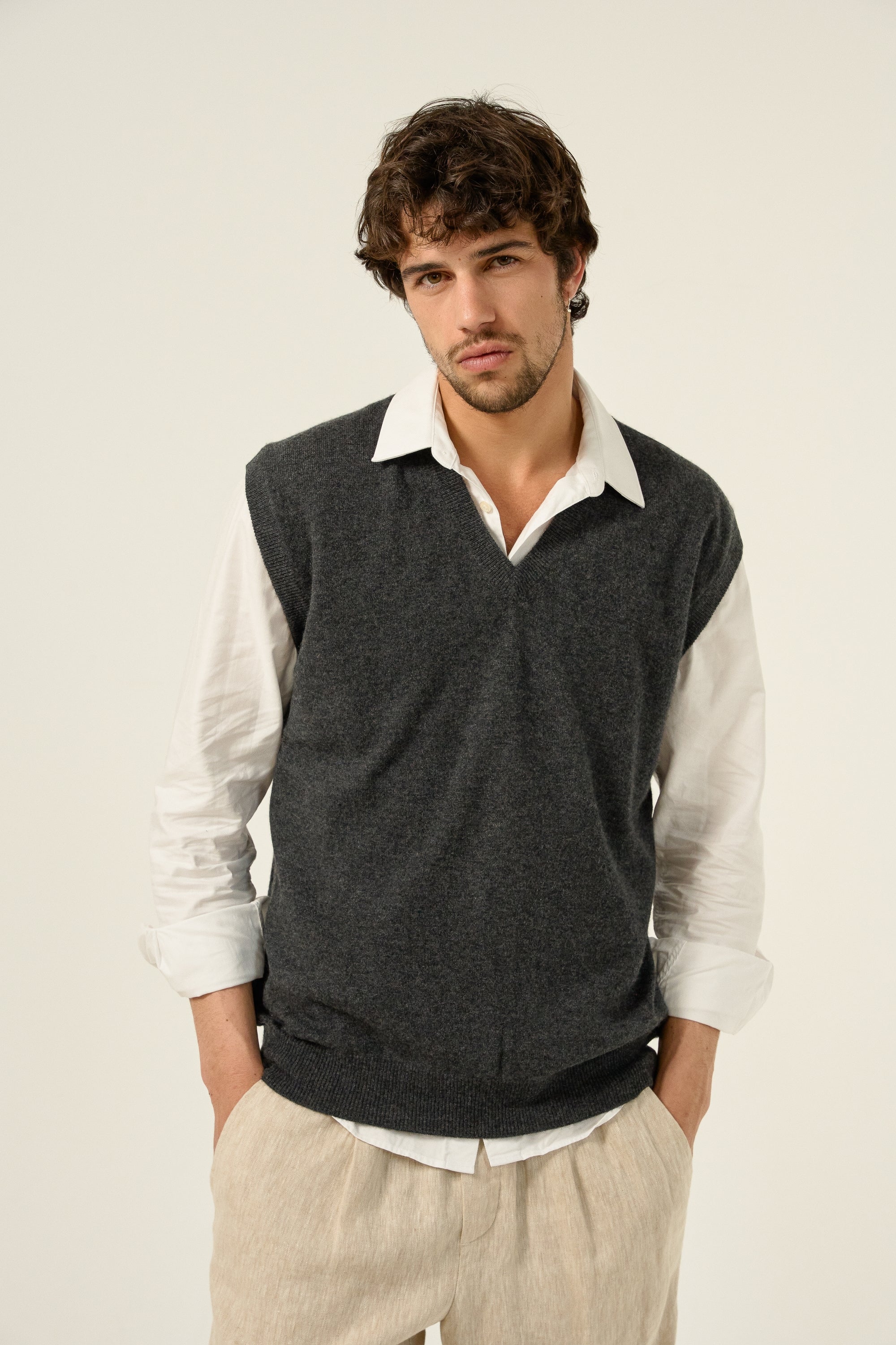 Canottiera in cashmere, 100% cashmere, uomo, collo a V, taglio dritto, senza maniche, normale / 2 e 4 fili, maglia normale, Mahogany