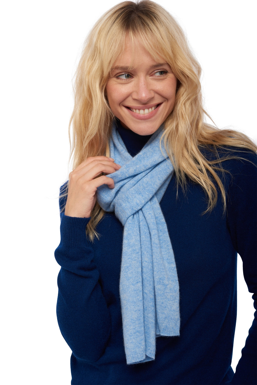 Ozone in cashmere misto - powder blue - Mahogany