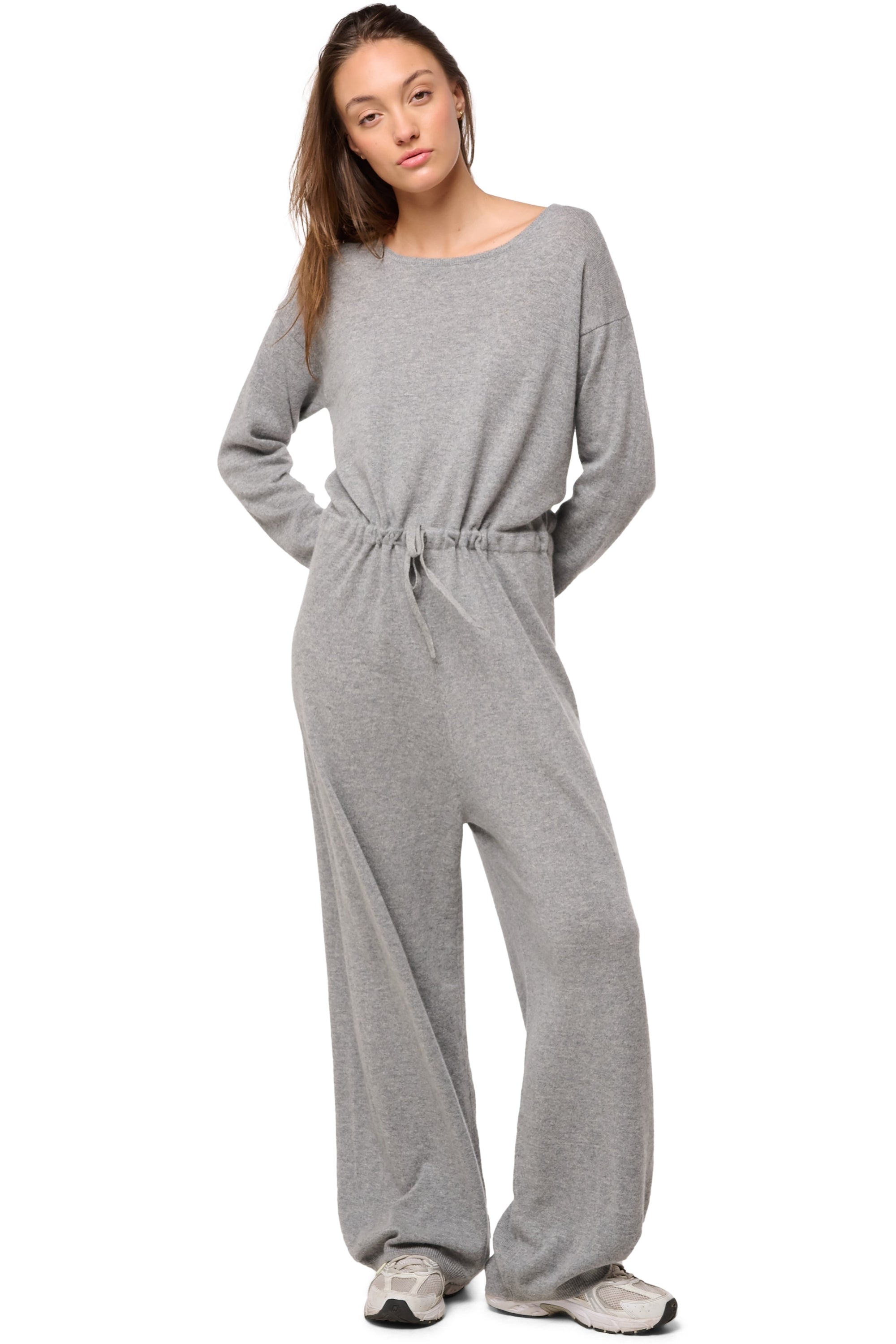 Tuta in cashmere, 100% Cashmere, donna, scollo a barca, chiusura a bottoni, taglio ampio, maniche lunghe, normale / 2 e 4 fili, maglia normale, Mahogany