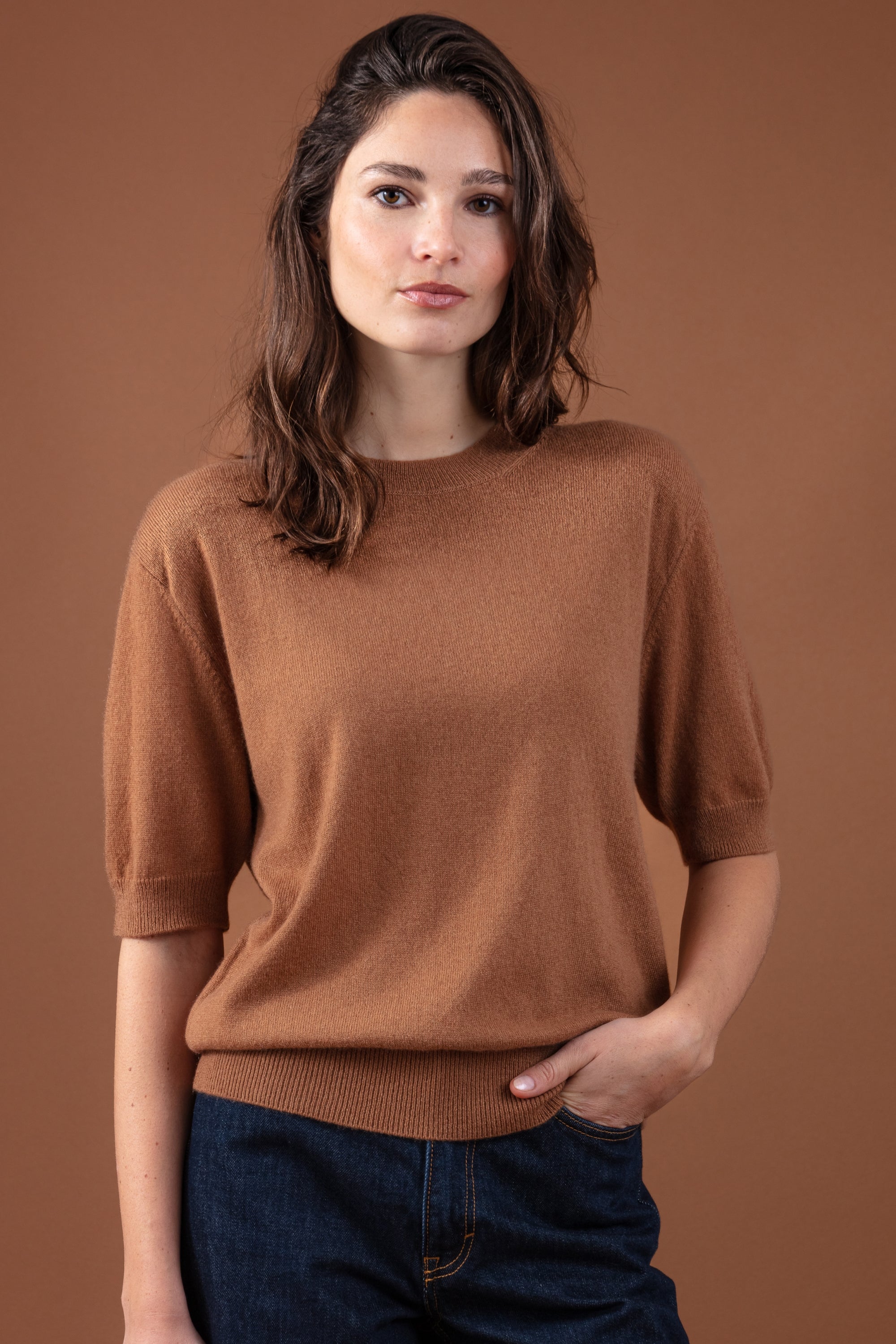 Maglione in cashmere, 100% cashmere, donna, collo tondo, taglio dritto, maniche corte, fine, , Mahogany