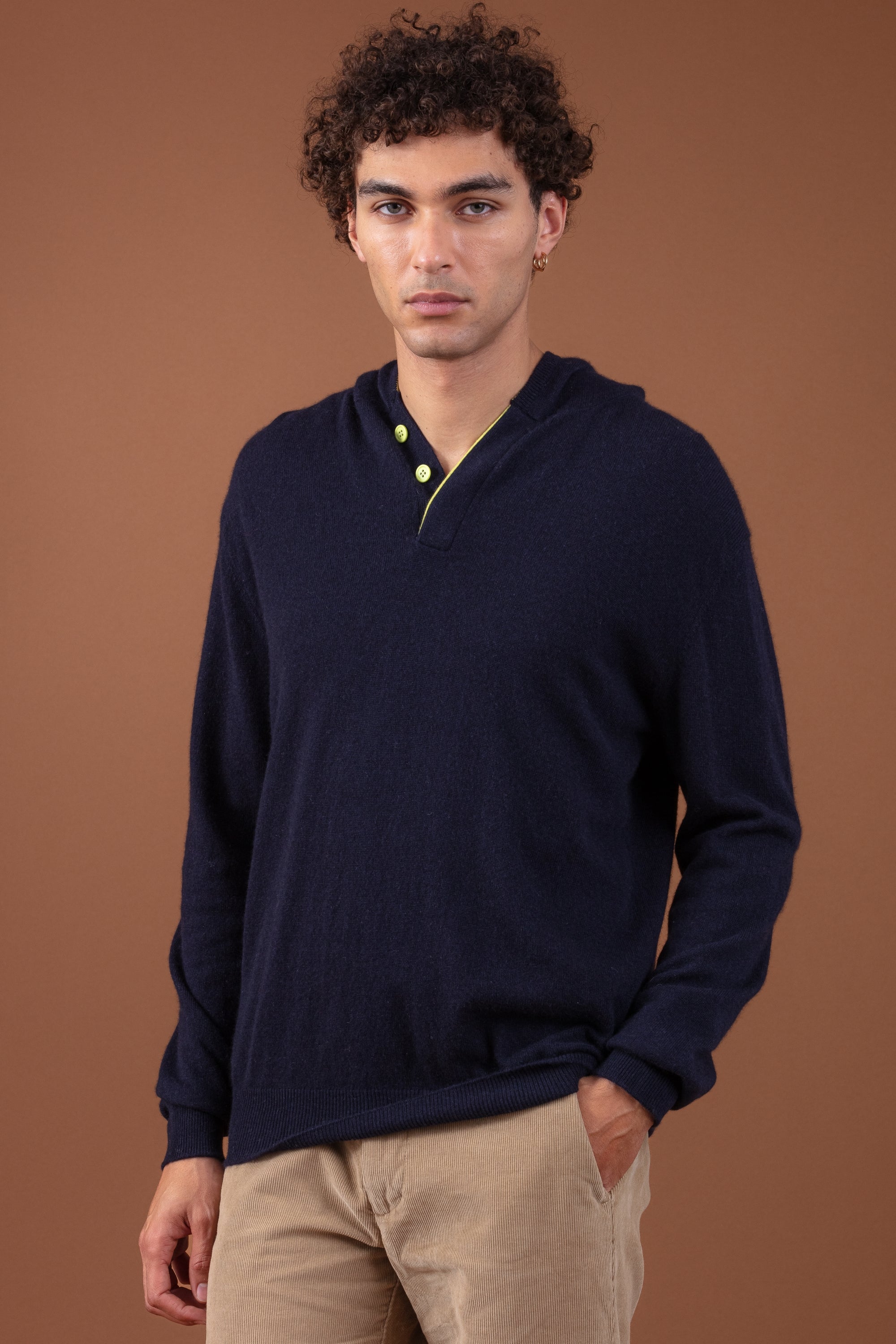Maglione in cashmere, 100% Cashmere, uomo, cappuccio, chiusura a bottoni, taglio dritto, maniche lunghe, fine, , Mahogany