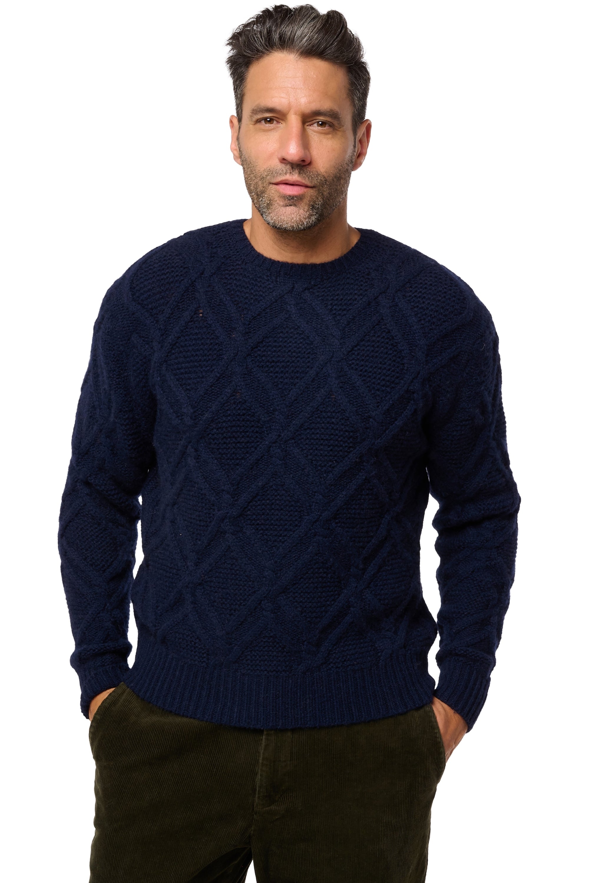 Maglione in cammello, 100% cammello, uomo, girocollo, taglio dritto, maniche lunghe, grosse / 6 fili e +, treccia, Mahogany